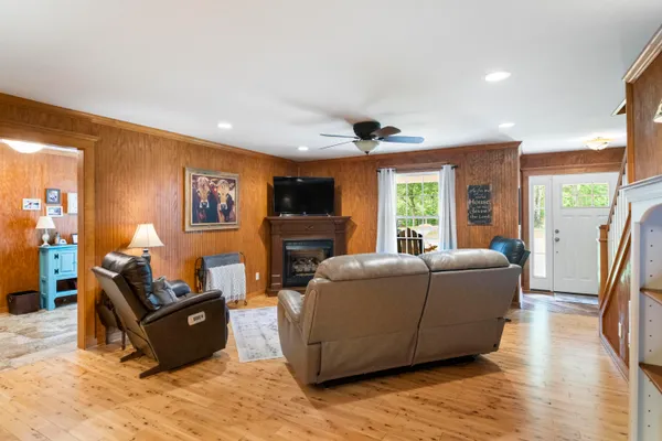 $2,796,000 | 29 Roger Monk Road, Petersburg, TN 37144