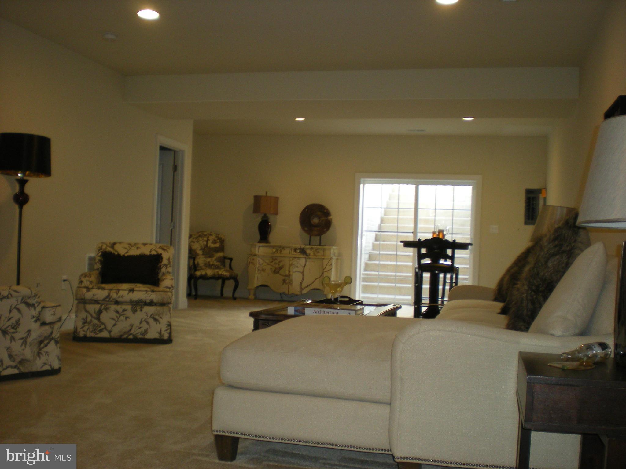 4169 Bell Ridge Court Chantilly, VA 20151 - Photo 13 of 15 Interior (General)