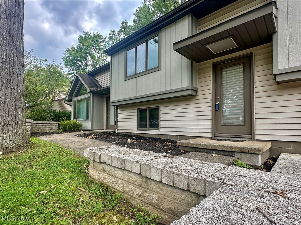 7697 Micawber Road Northeast Warren, OH 44484 - Photo 3 of 46 Gallery Image 3