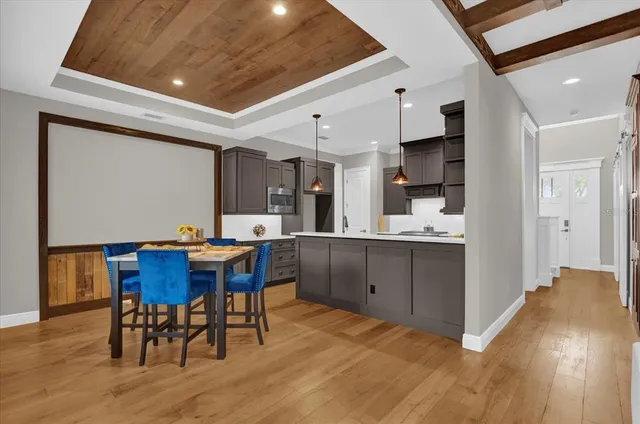 $985,000 | 11507 Center Lake Drive, Windermere, FL 34786