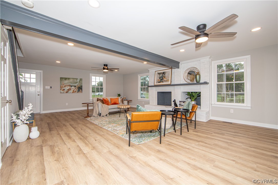 11611 Beach Road Chesterfield, VA 23838 - Photo 5 of 34 a living room with furniture and a table