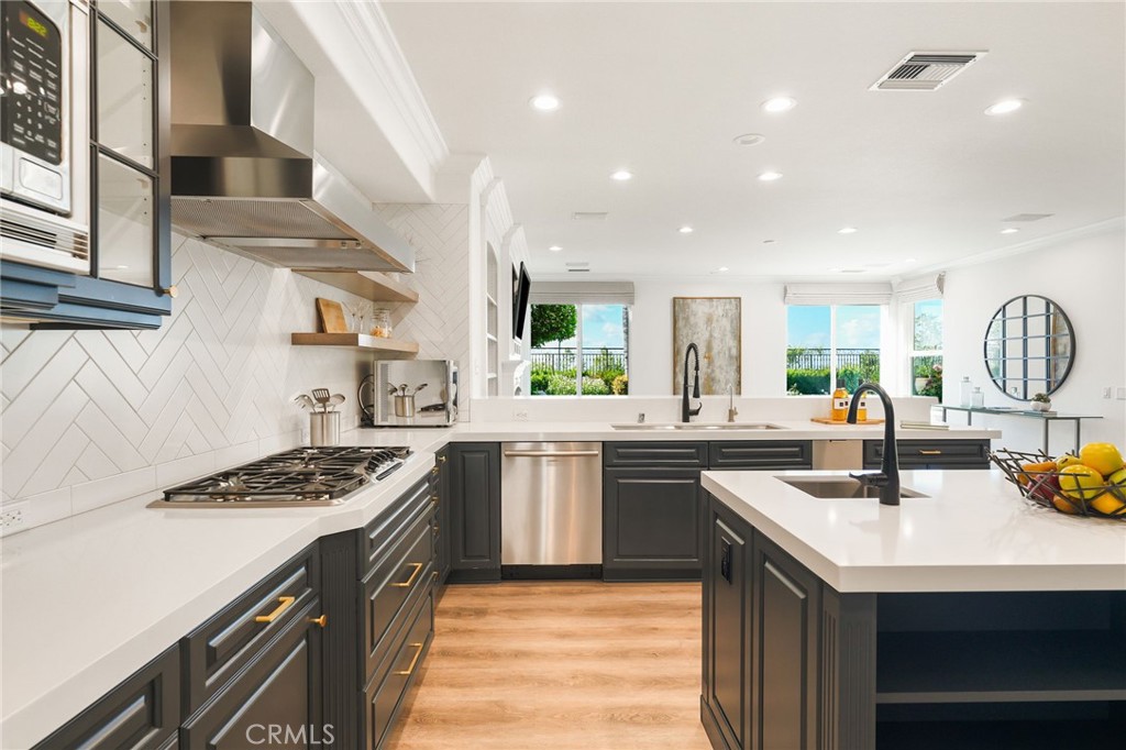 20112 Vía Cellini Porter Ranch, CA 91326 - Photo 23 of 64