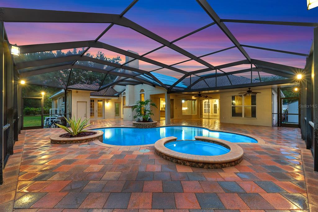5711 Tanagerside Road Lithia, FL 33547 - Photo 2 of 72