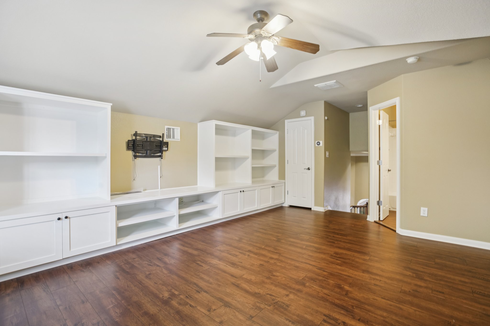 10525 Roy Butler Drive Austin, TX 78717 - Photo 29 of 40