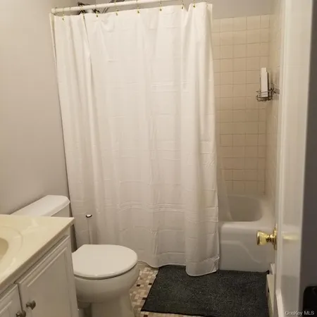 $2,500 | 105 Towners Road, Unit 204, Carmel, NY 10512
