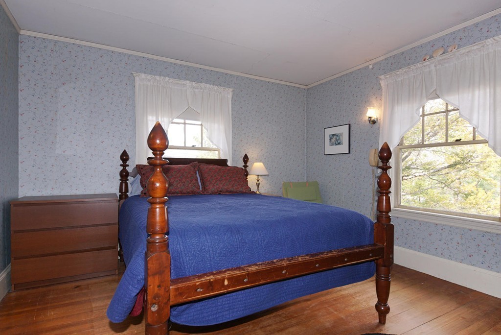 14 Brewster Road Newton, MA 02461 - Photo 13 of 26 Gallery Image 13