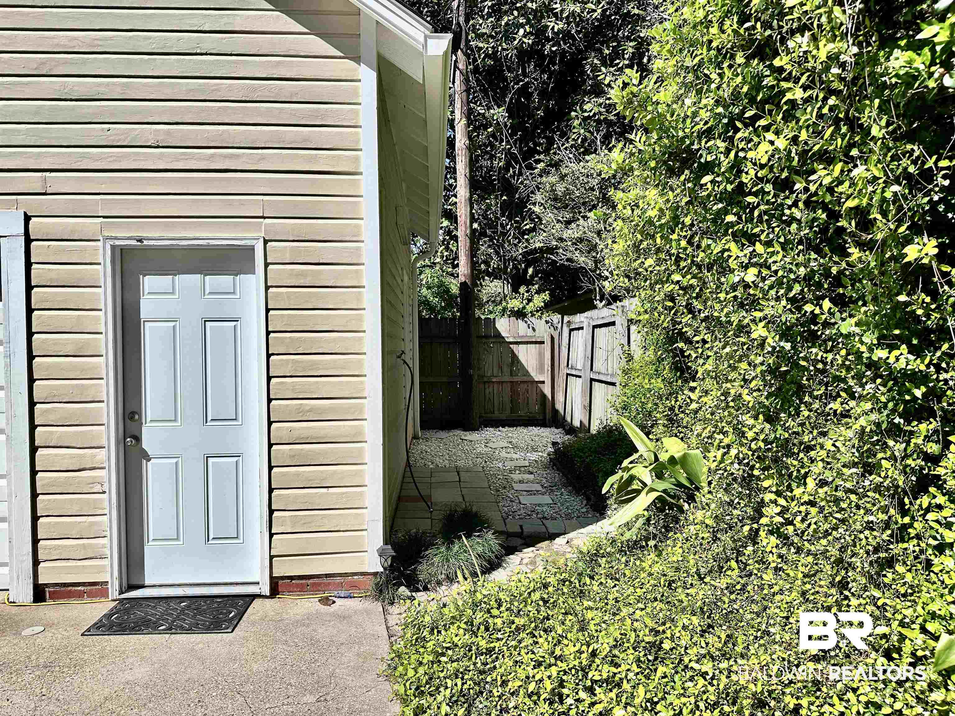 260 Siena Vista Street Mobile, AL 36607 - Photo 36 of 41 View of entrance to property