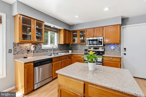 $625,000 | 15401 Pine Tree Court, Bowie, MD 20721