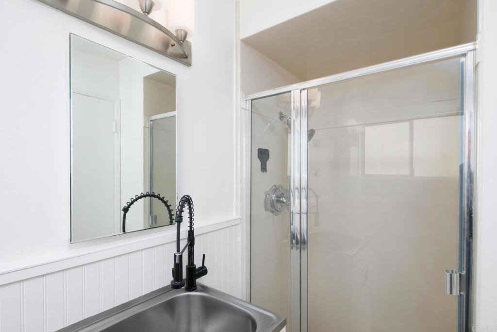 5199 El Arbol Drive Carlsbad, CA 92008 - Photo 24 of 57 bath