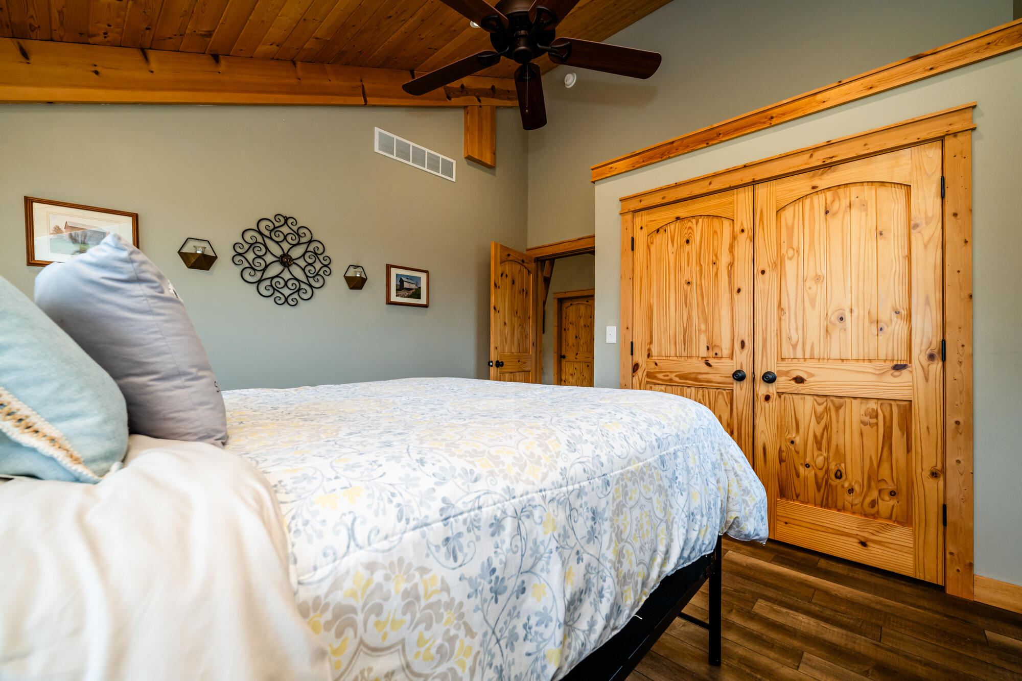 6820 Van Road Coloma, MI 49038 - Photo 29 of 34 Van-126