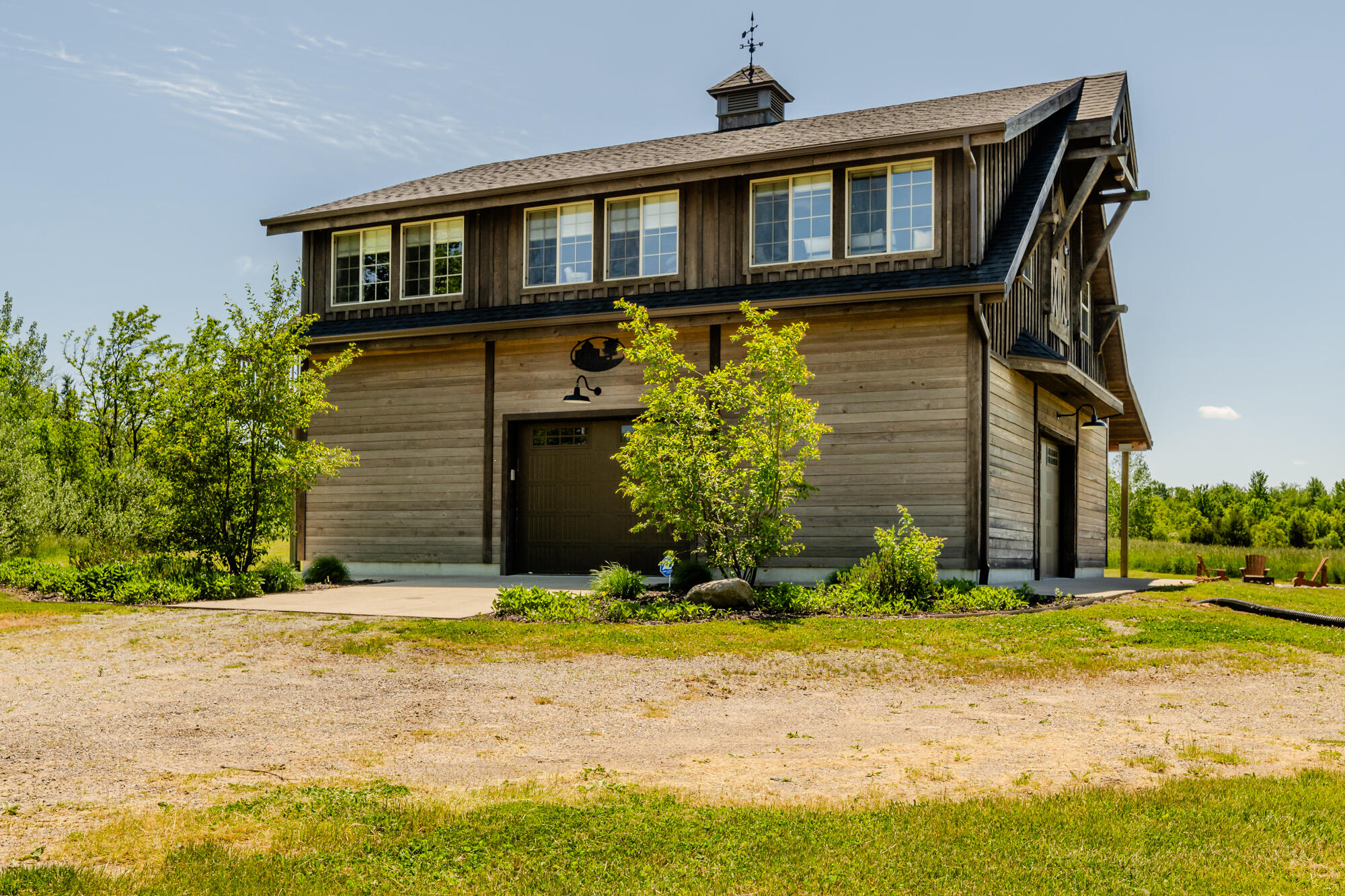 6820 Van Road Coloma, MI 49038 - Photo 3 of 34 Van-203
