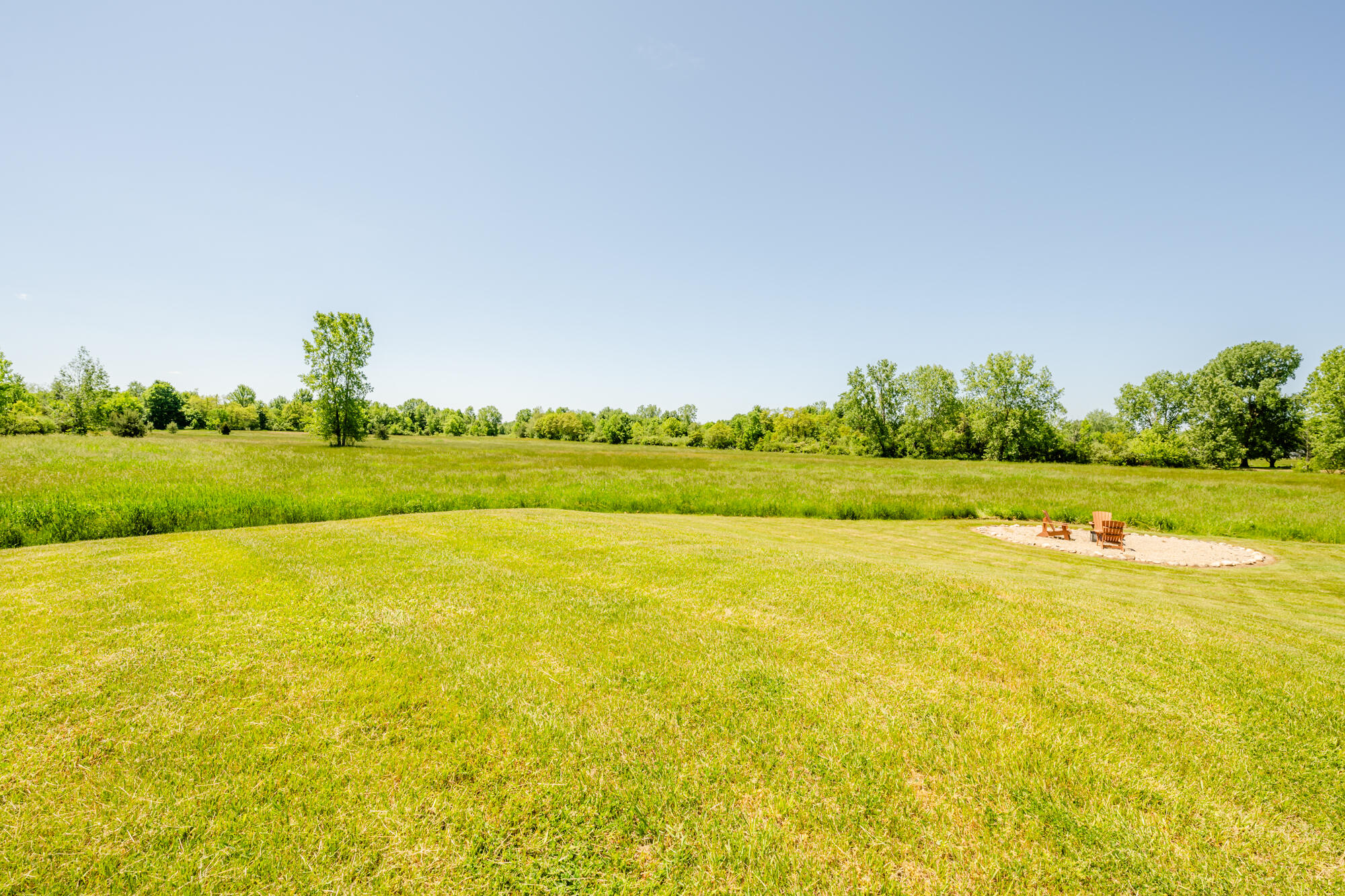 6820 Van Road Coloma, MI 49038 - Photo 9 of 34 Van-207