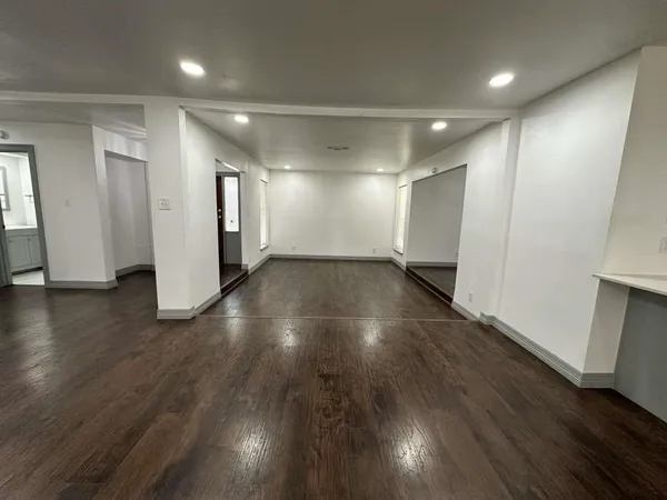 $2,895 | 5850 Paisley Street, Houston, TX 77096