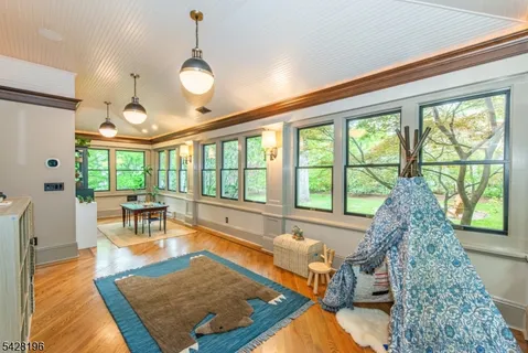 $2,495,000 | 324 Morris Avenue, Mountain Lakes, NJ 07046