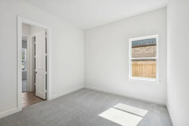 $640,000 | 9710 Falling Leaf Drive, Missouri City, TX 77459