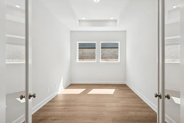 $640,000 | 9710 Falling Leaf Drive, Missouri City, TX 77459