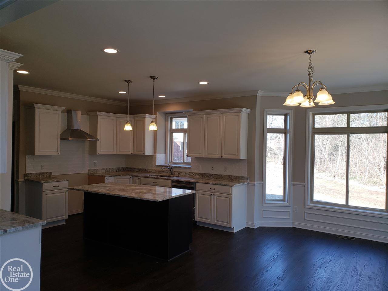 4085 Jacquelynn Court Rochester, MI 48306 - Photo 9 of 34