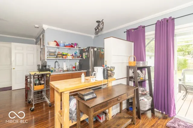 $239,900 | 732 East County Road 300 South, New Castle, IN 47362