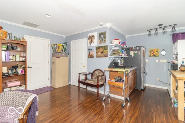 $239,900 | 732 East County Road 300 South, New Castle, IN 47362