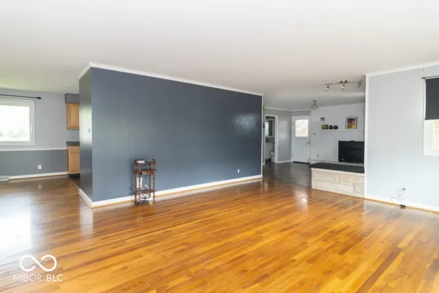 $239,900 | 732 East County Road 300 South, New Castle, IN 47362