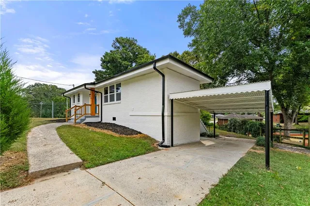 $379,900 | 1024 Magnolia Drive, Smyrna, GA 30082