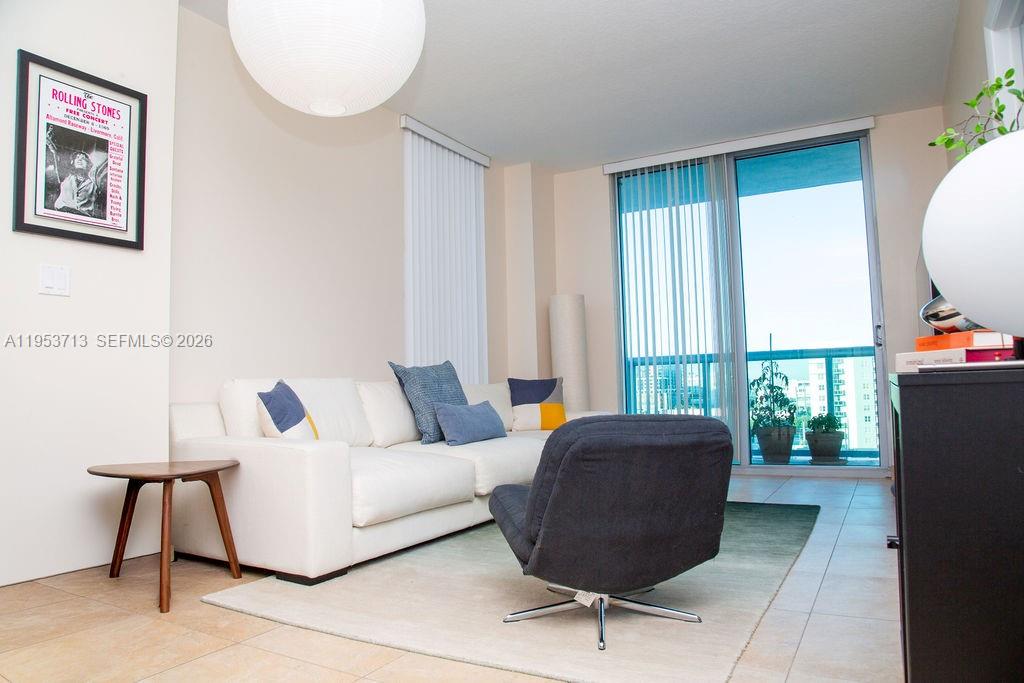 333 Northeast 24th Street, Unit 1002 Miami, FL 33137 - Photo 8 of 39