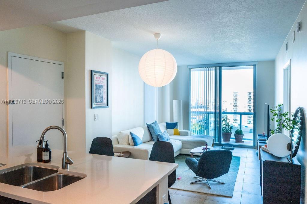 333 Northeast 24th Street, Unit 1002 Miami, FL 33137 - Photo 9 of 39