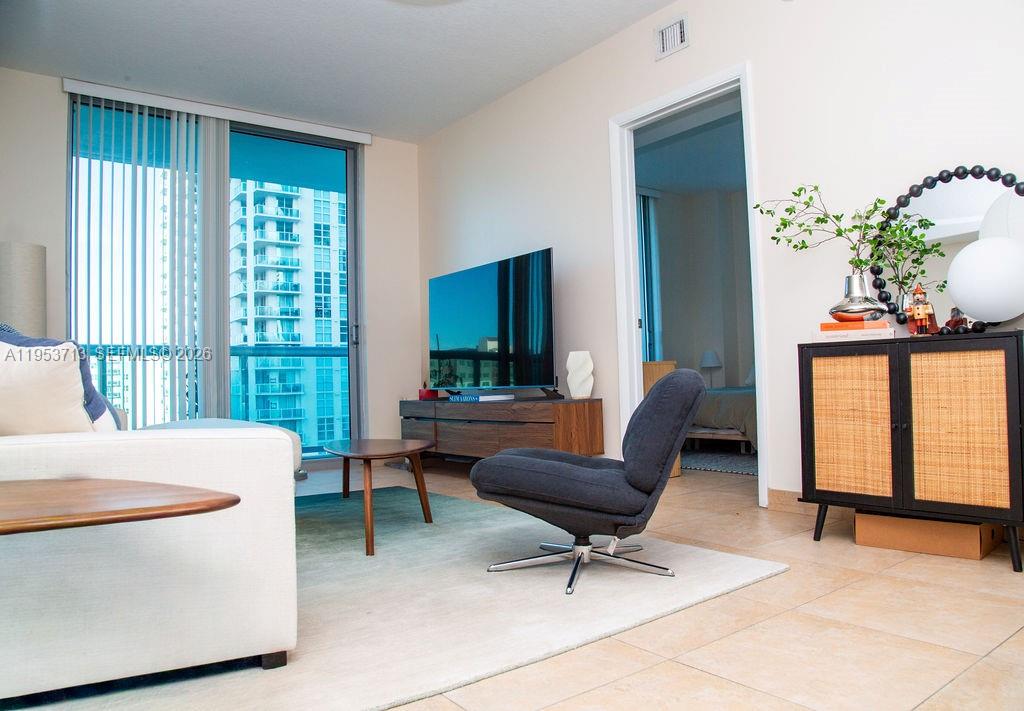 333 Northeast 24th Street, Unit 1002 Miami, FL 33137 - Photo 10 of 39