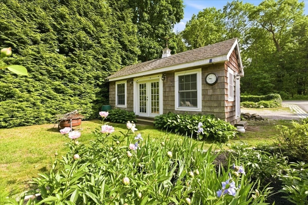694 Country Way Scituate, MA 02066 - Photo 36 of 40