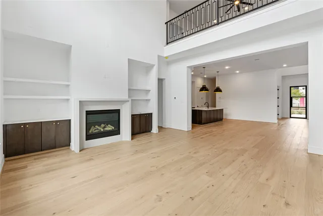 a view of a livingroom with a fireplace
