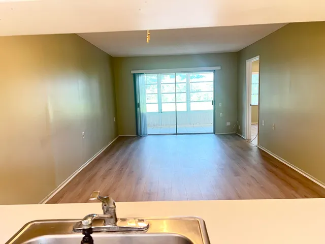 $1,725 | 4501 Martinique Way, Unit F2, Coconut Creek, FL 33066