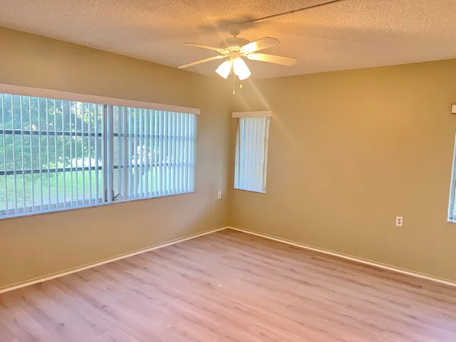 $1,725 | 4501 Martinique Way, Unit F2, Coconut Creek, FL 33066