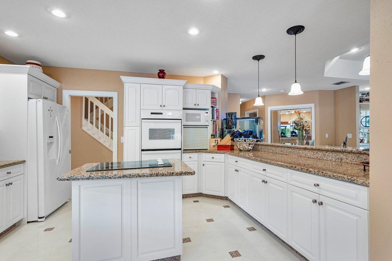 1161 Southwest 19th Avenue Boca Raton, FL 33486 - Photo 20 of 60 Kitchen