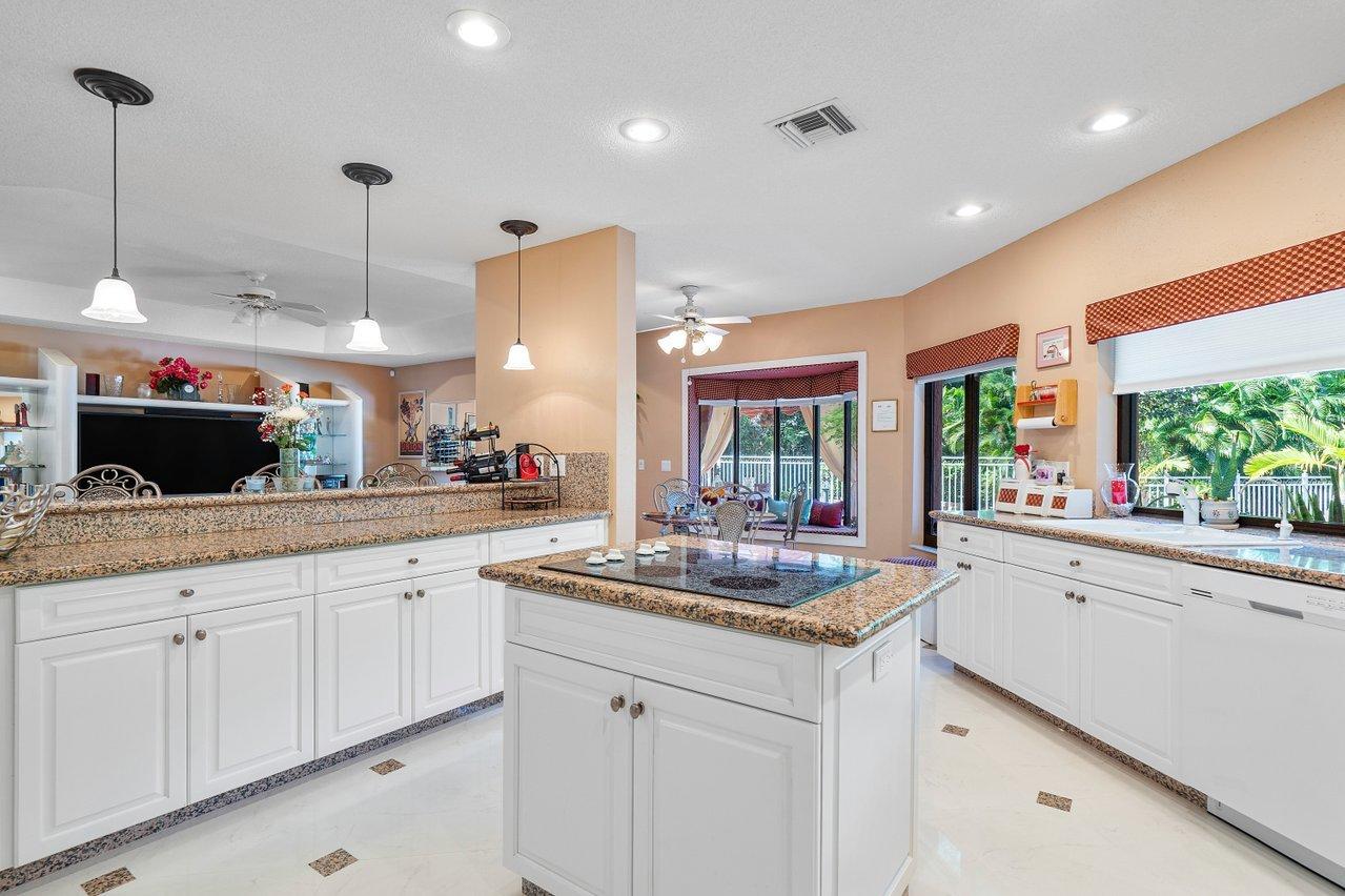 1161 Southwest 19th Avenue Boca Raton, FL 33486 - Photo 21 of 60 Kitchen