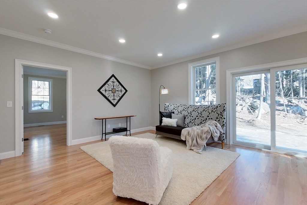 531 Clark Street Gardner, MA 01440 - Photo 11 of 42