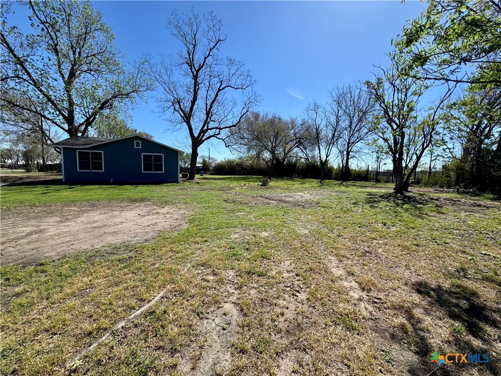 471 Old Goliad Road Victoria, TX 77905 - Photo 11 of 13