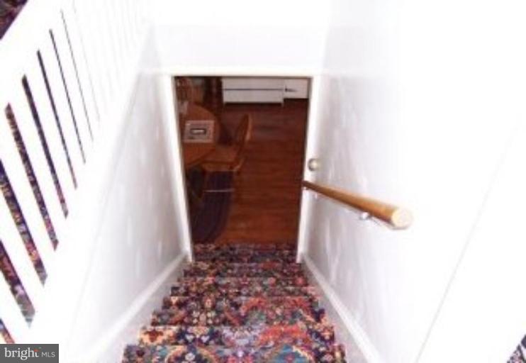 15770 Bassford Road Waldorf, MD 20601 - Photo 6 of 16 a view of a hallway