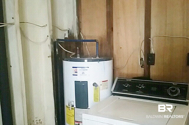 605 South Presley Street Atmore, AL 36502 - Photo 14 of 16