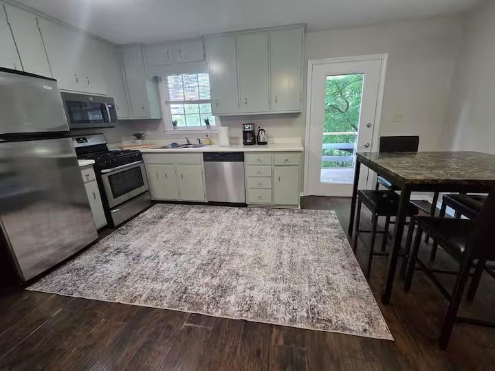 1787 Ridgeway Avenue Northwest Atlanta, GA 30318 - Photo 29 of 37