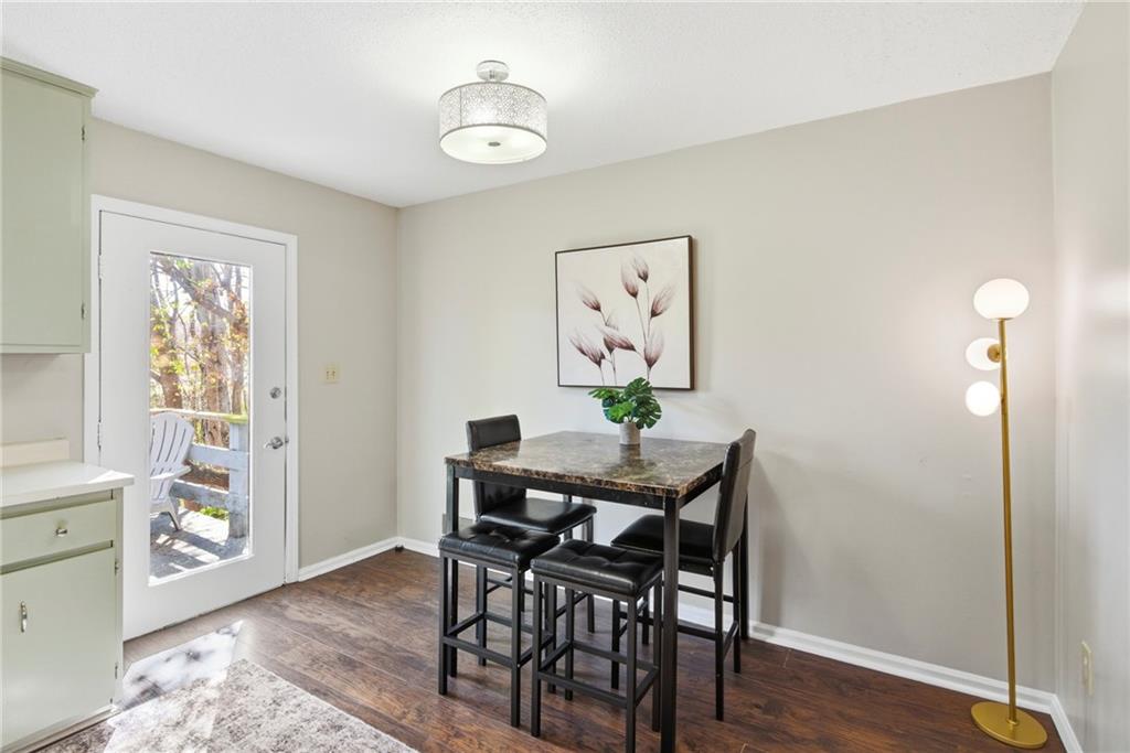 1787 Ridgeway Avenue Northwest Atlanta, GA 30318 - Photo 6 of 37