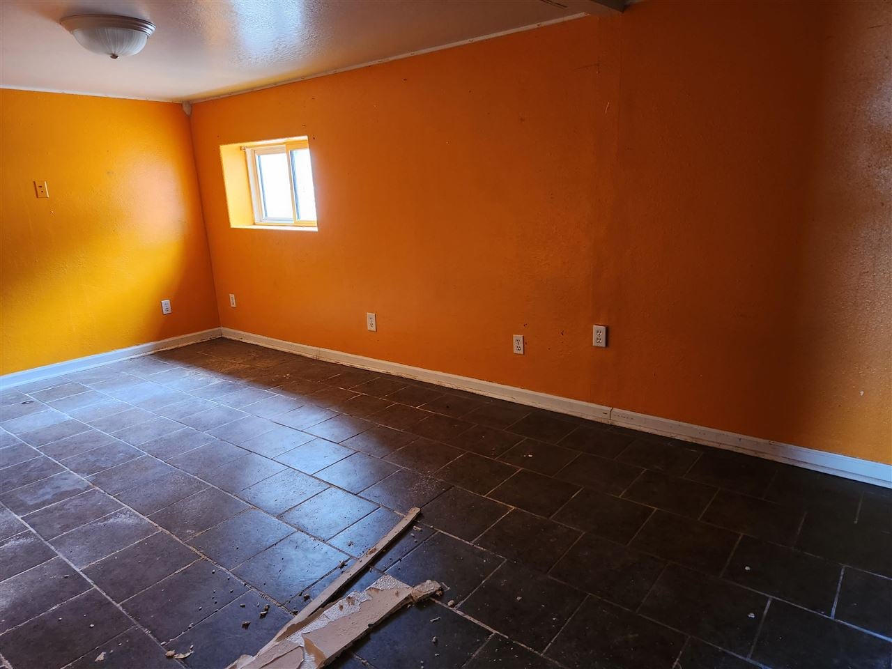 910 Sycamore Street Tipton, IA 52772 - Photo 14 of 21 Gallery Image 14