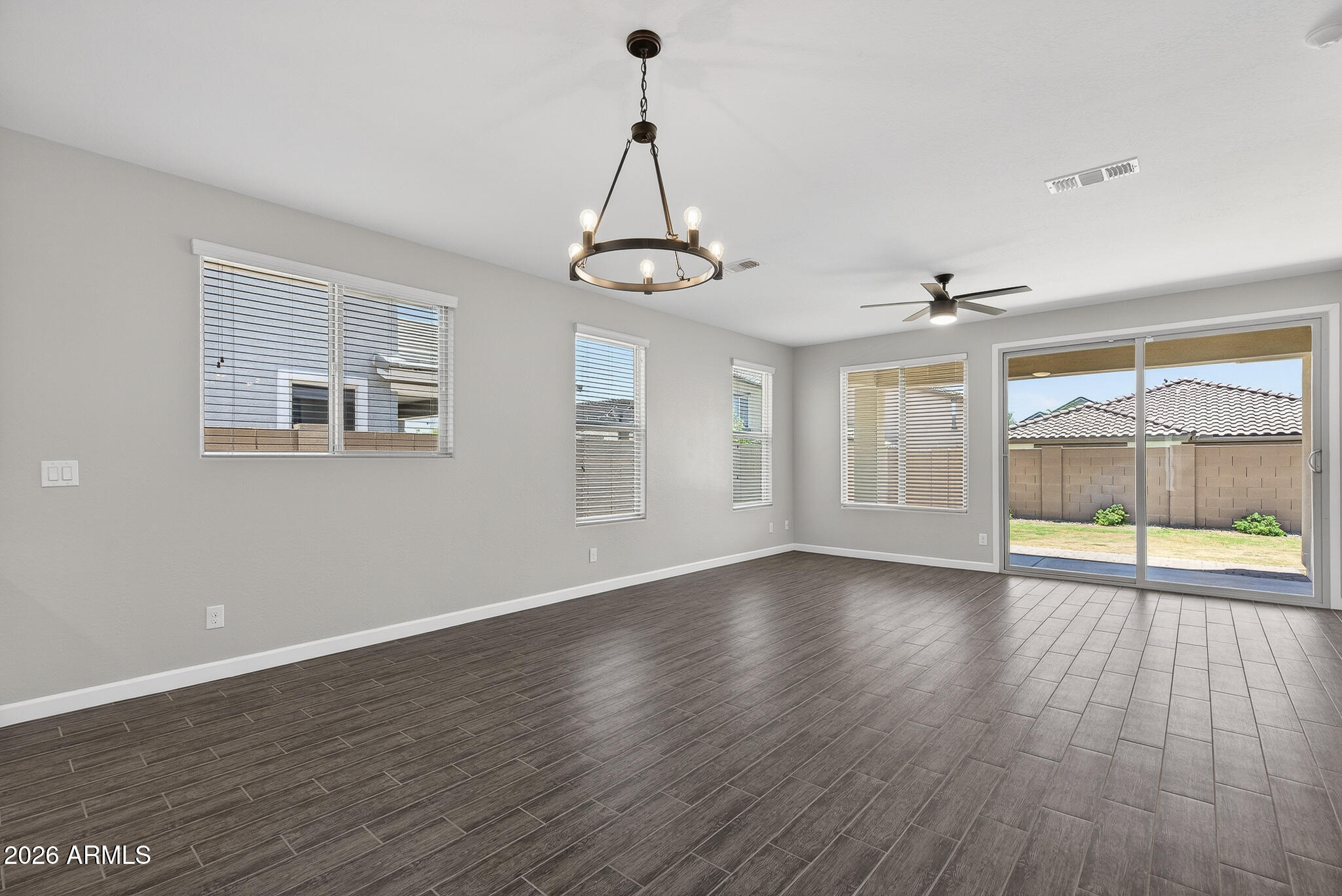 14363 West Charter Oak Road Surprise, AZ 85379 - Photo 14 of 33 4) DINING