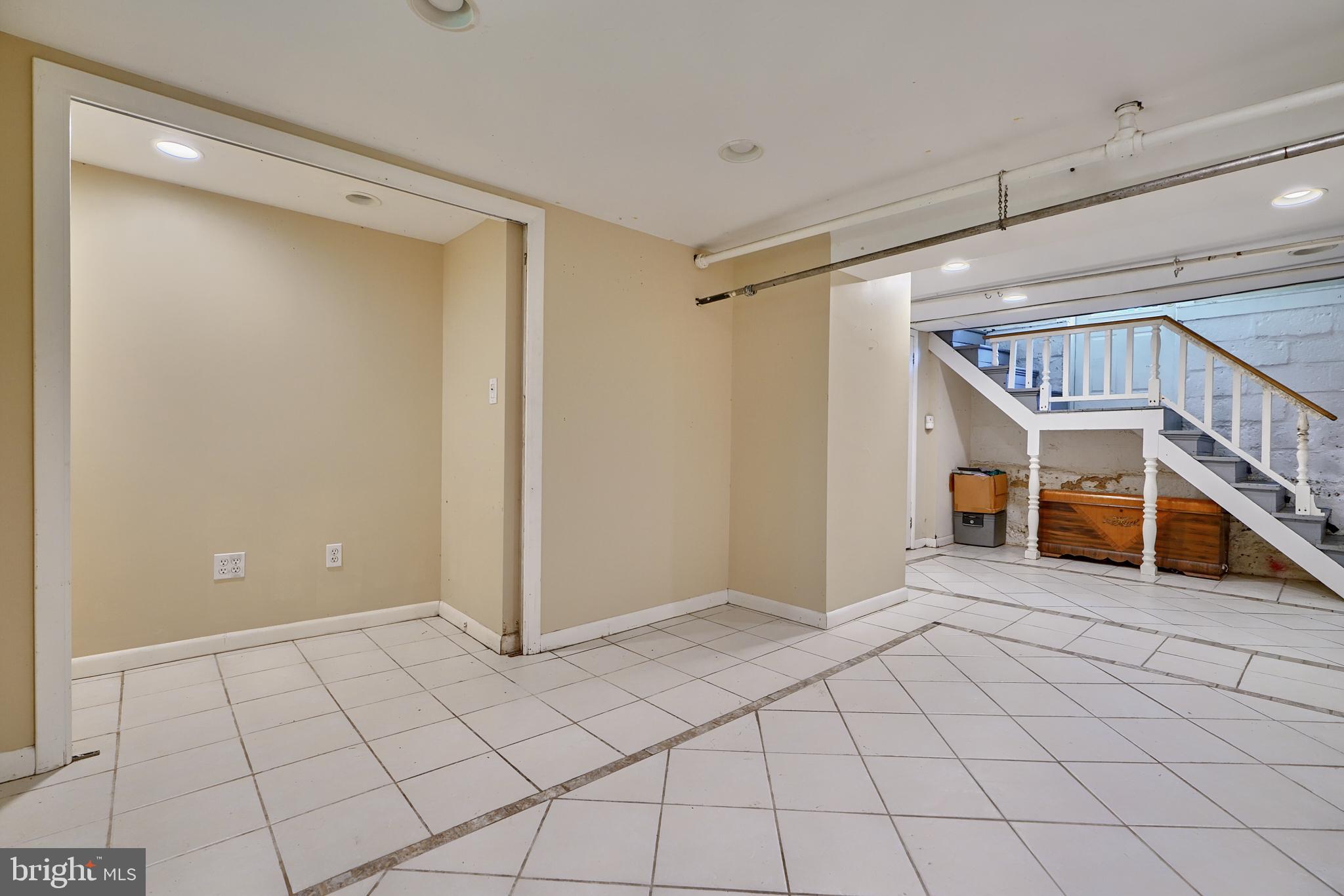 612 Hollen Road Baltimore, MD 21212 - Photo 41 of 57