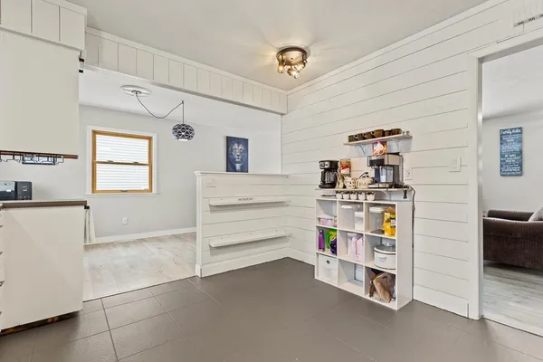 $225,000 | 215 North Hill Street, Marshall, MN 56258