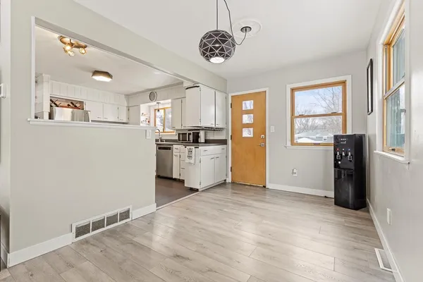 $225,000 | 215 North Hill Street, Marshall, MN 56258