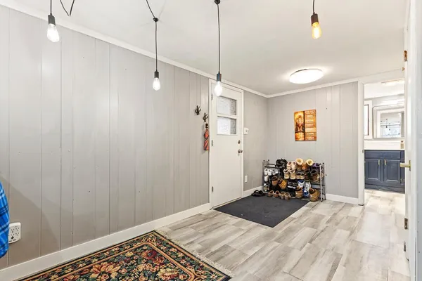 $225,000 | 215 North Hill Street, Marshall, MN 56258