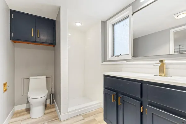 $225,000 | 215 North Hill Street, Marshall, MN 56258