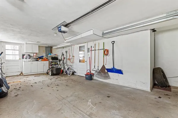 $225,000 | 215 North Hill Street, Marshall, MN 56258