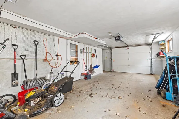 $225,000 | 215 North Hill Street, Marshall, MN 56258