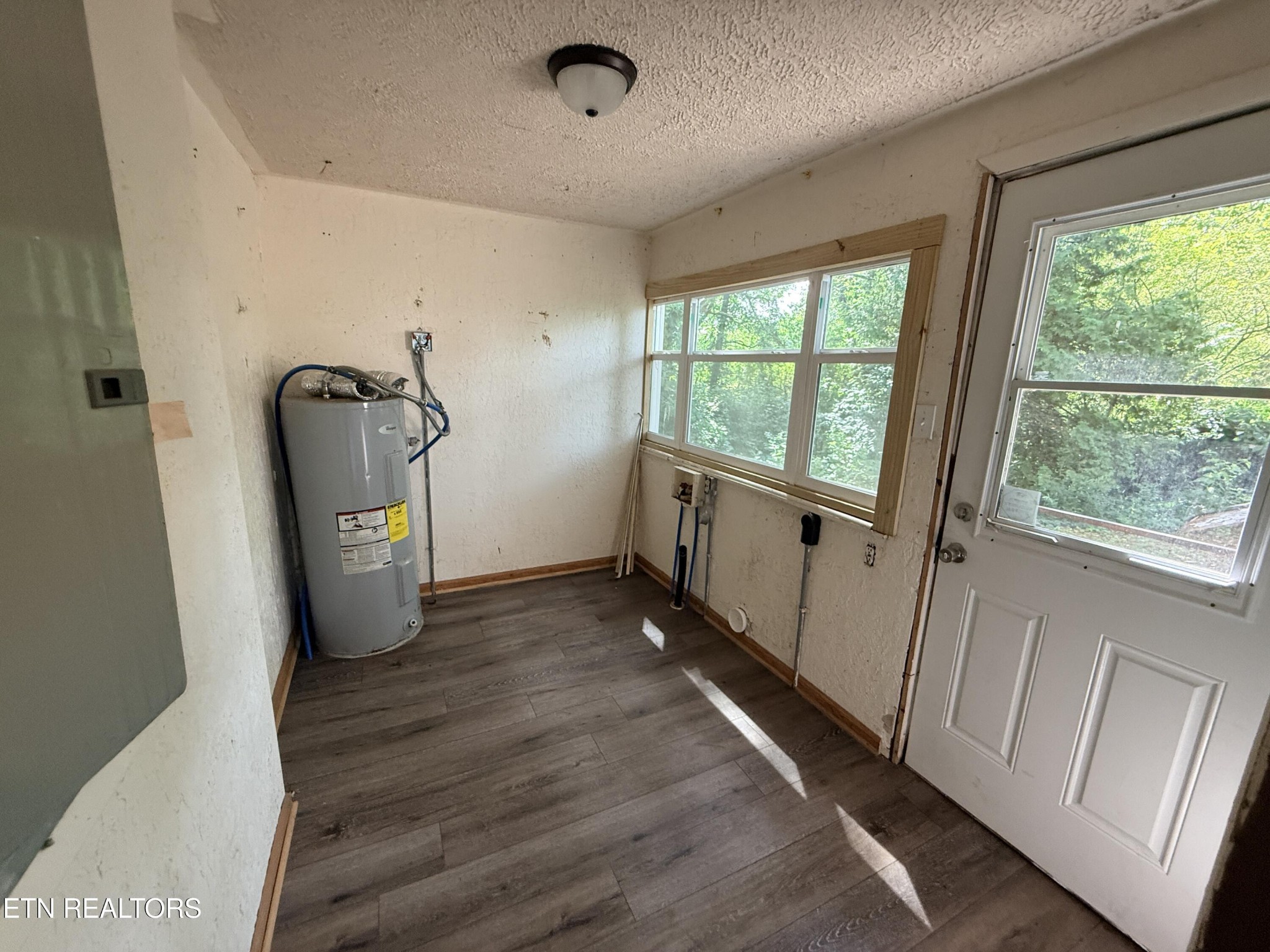1089 Bicknell Road Clarkrange, TN 38553 - Photo 17 of 39